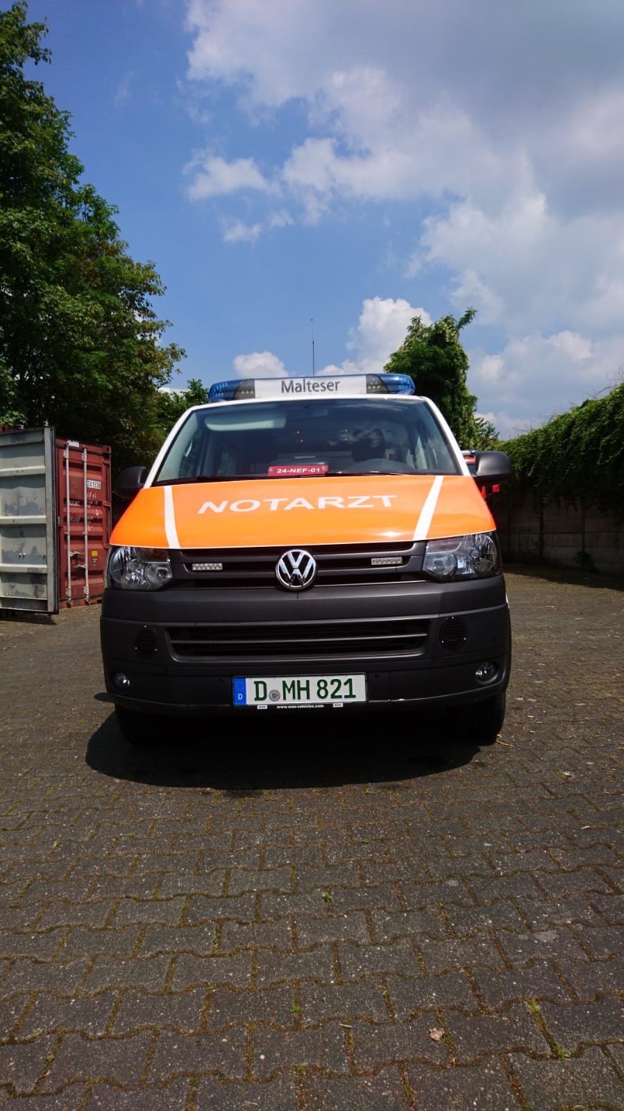 8a659e5df1NEF_vorne.jpg