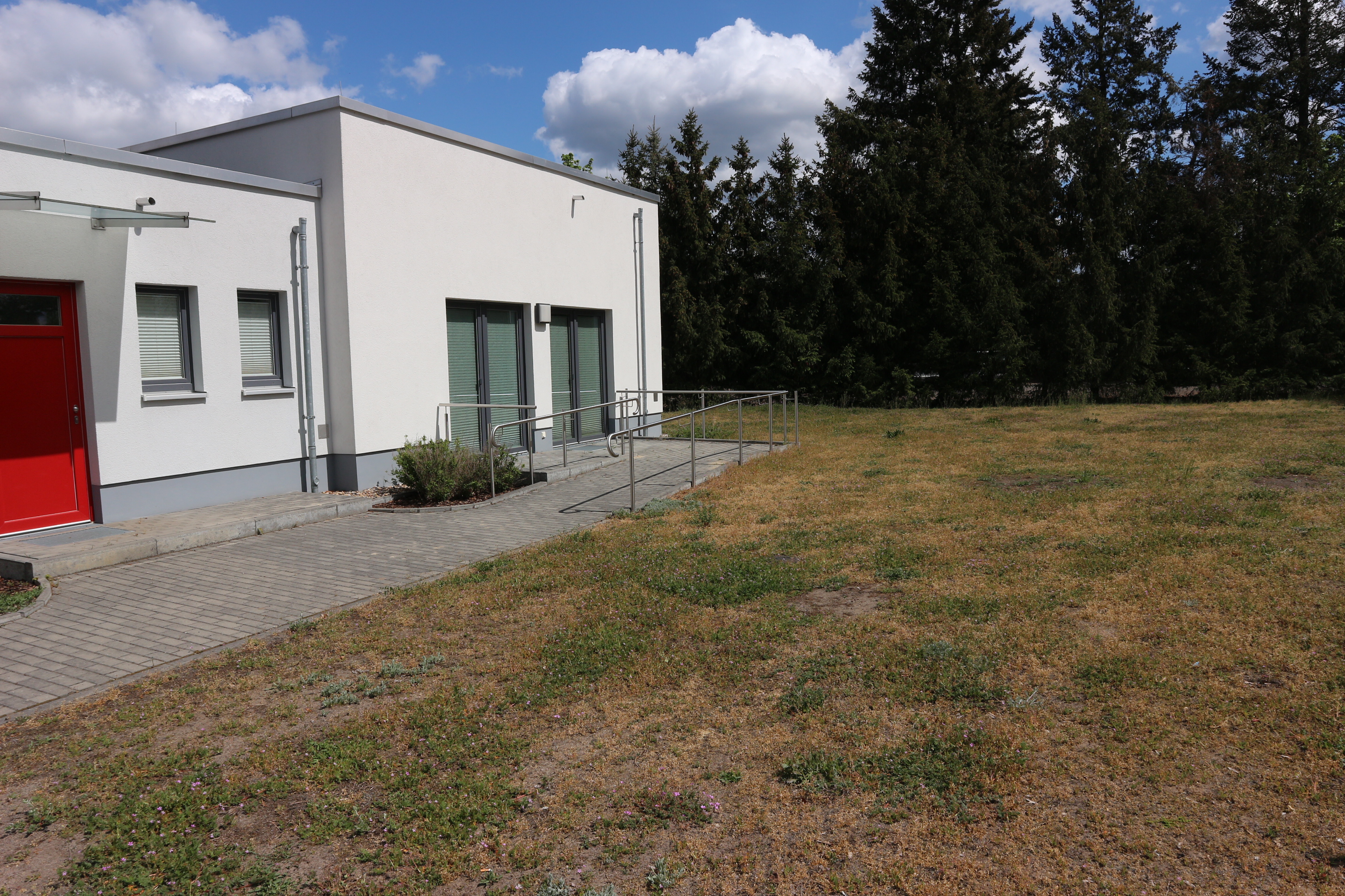 3218112477Frontalansicht_1.JPG